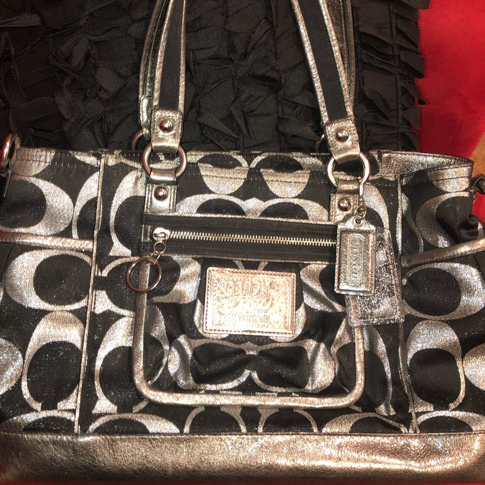 Coach Poppy Tote